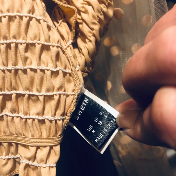 Very cute little stretch tube top with sleeves - Picture 3 of 3